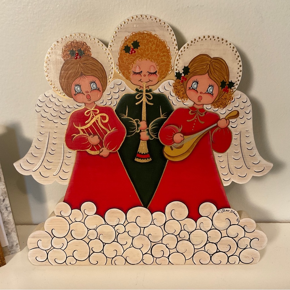 Vtg 90's Hand Painted Wooden angels Plaque-signed-christmas/holiday